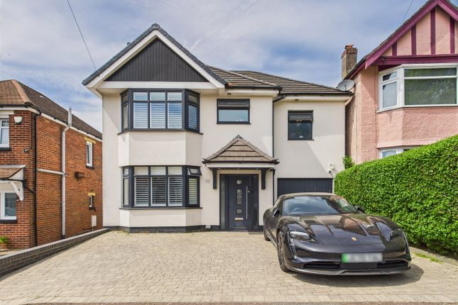 4 bed detached house