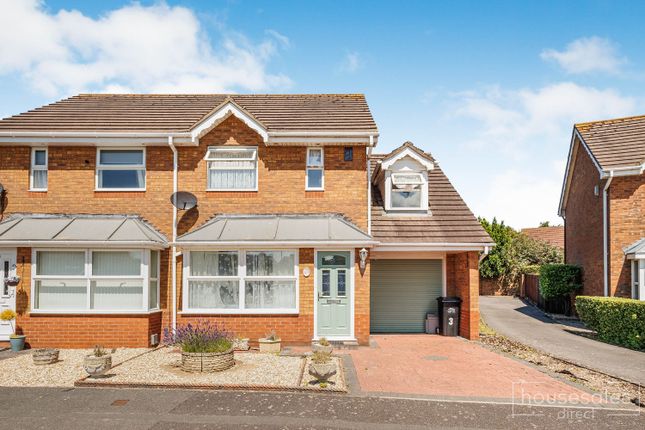 3 bed end terrace house