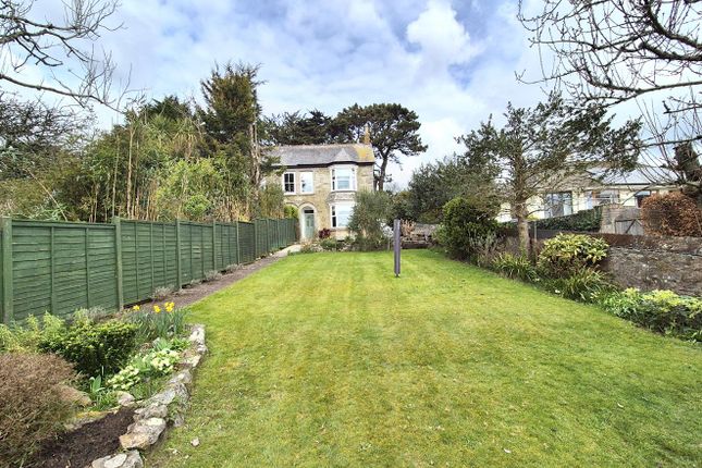 3 bed semi-detached house