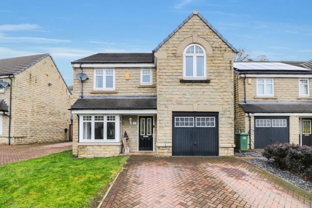 4 bed detached house