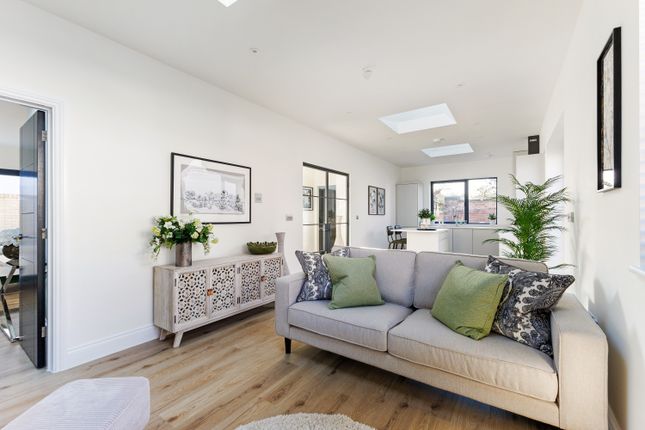 1 bedroom bungalow for sale