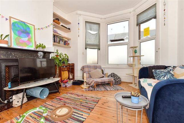 2 bed flat