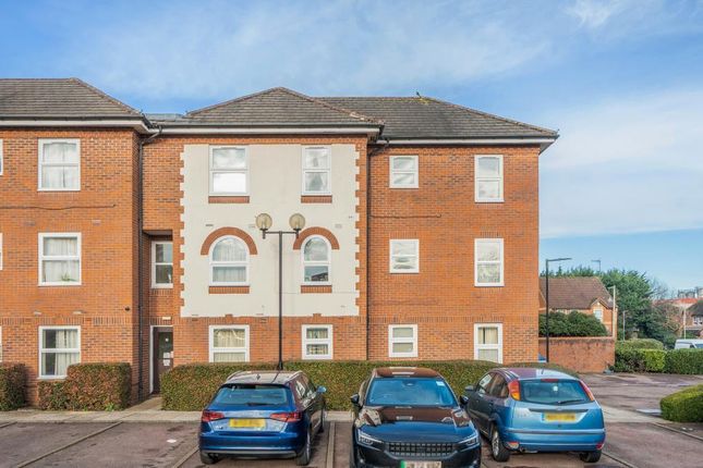 Banbury,  Oxfordshire,  OX16 2 bed flat for sale