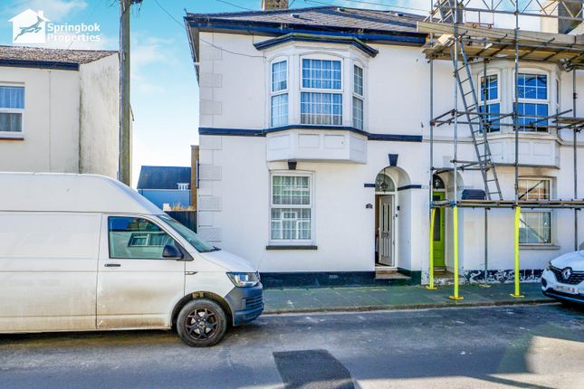 3 bed semi-detached house