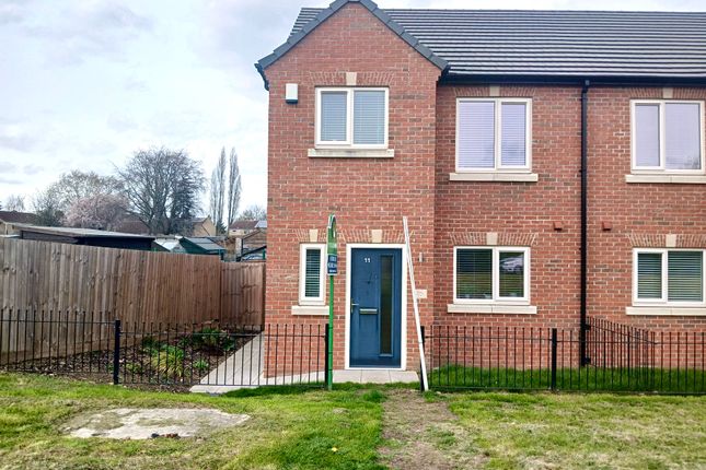 3 bed semi-detached house