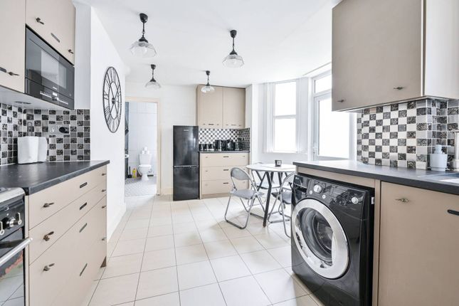 Walcorde Avenue, Elephant and Castle... 1 bed flat for sale