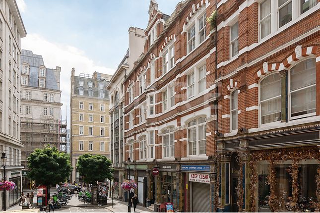 Southampton Street, London, WC2E 1 bed apartment for sale