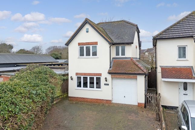 Wash Road, Hutton, CM13 3 bed detached house for sale