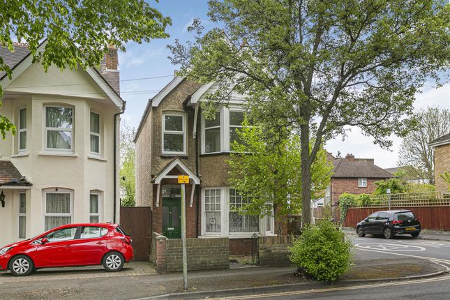 St. Barnabas Road, Sutton 2 bed maisonette for sale