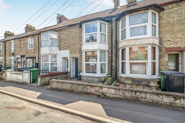 3 bed terraced house