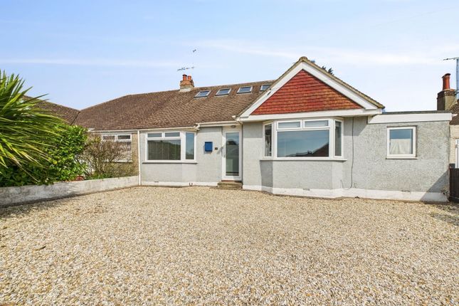 Grover Avenue, Lancing 4 bed semi