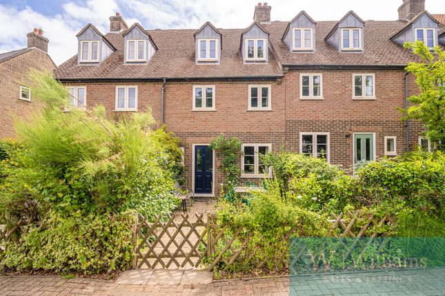 Bittern Place, Newport, Isle of Wight 3 bed cottage for sale