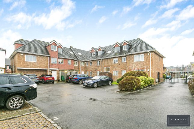Montpellier Court, Russell Road... 2 bed apartment for sale
