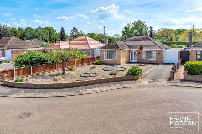 2 bedroom detached bungalow for sale