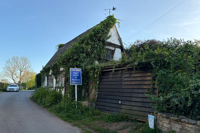 2 bedroom house for sale
