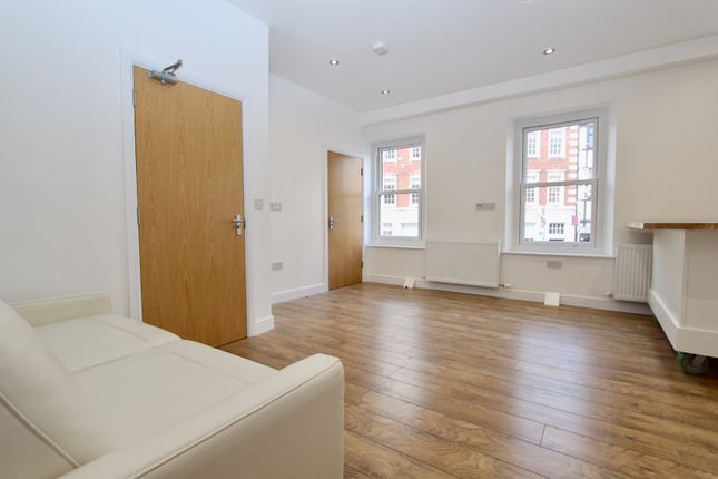 Market Place, Kingston Upon Thames KT1 3 bed apartment for sale