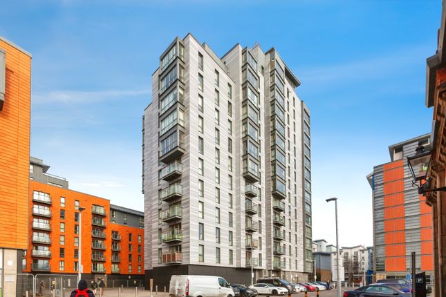 2 bed flat