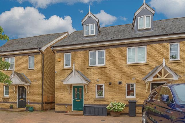Shimbrooks, Great Leighs, Chelmsford 3 bed semi