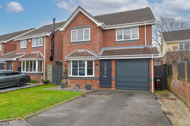 4 bed detached house