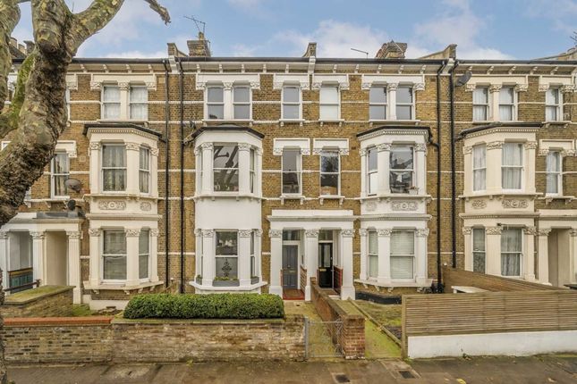 Fernhead Road, Maida Vale W9 2 bed flat for sale