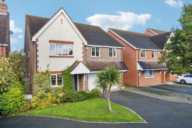 Barley Mead, Cox Green 5 bed detached house for sale