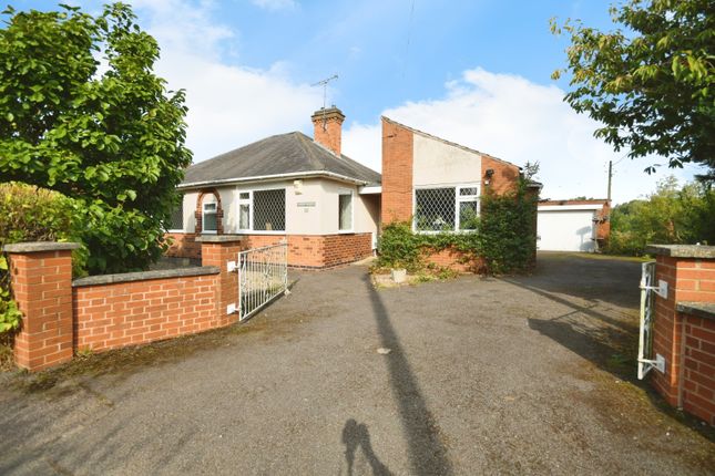 2 bed detached house