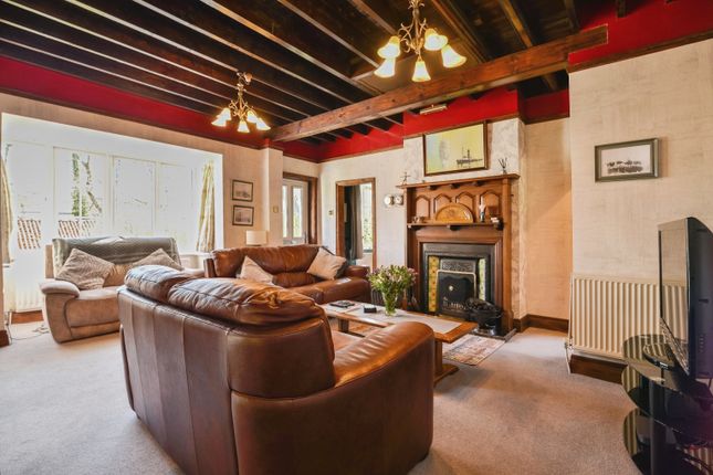 5 bed semi-detached house