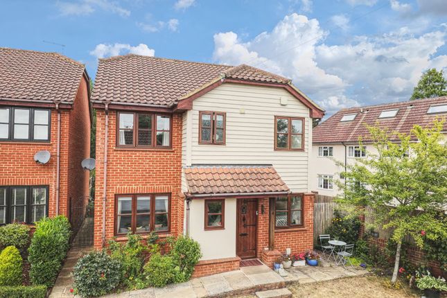 Bird Court, Colliers End, SG11 4 bed detached house for sale