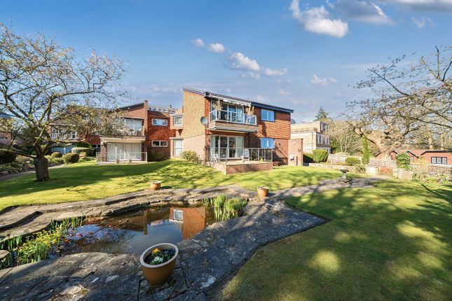 Chislehurst Road, Chislehurst... 3 bed flat for sale