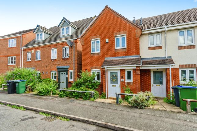 3 bed end terrace house