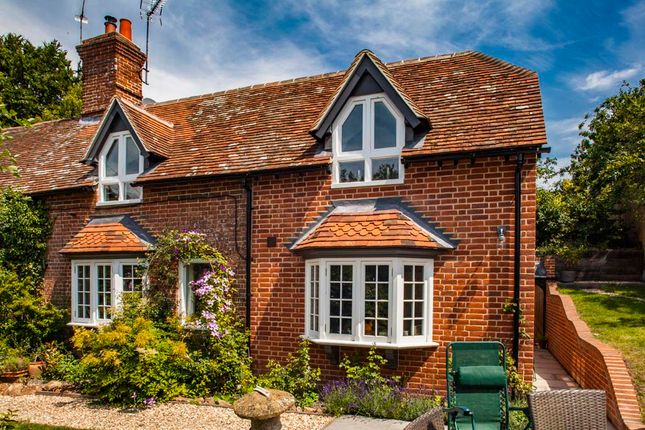 9 Main Street, West Ilsley, RG20 4 bed property for sale