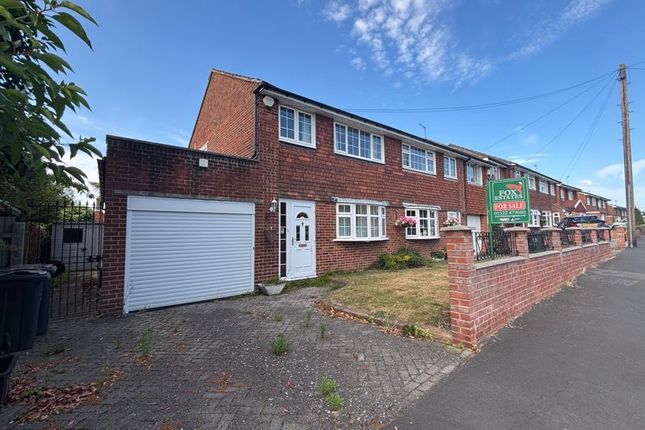 3 bedroom semi-detached house for sale