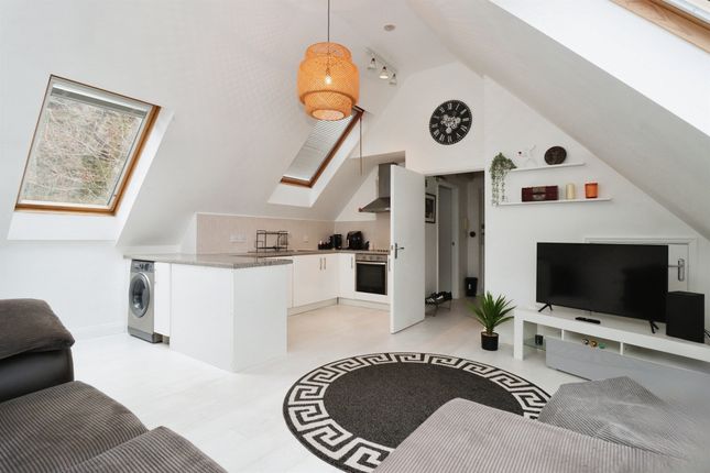 1 bedroom penthouse for sale