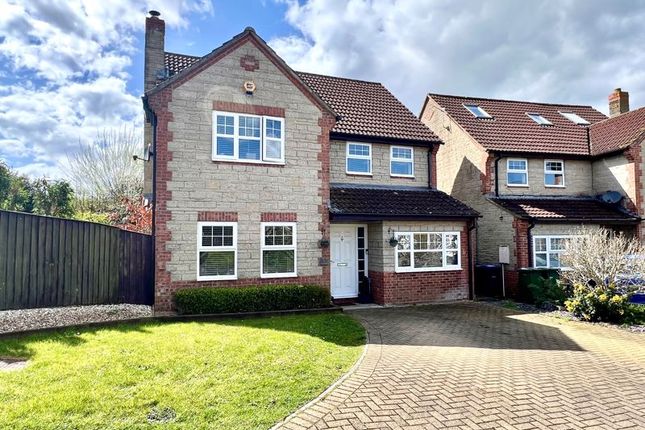 Canal Close, Calne SN11 4 bed detached house for sale