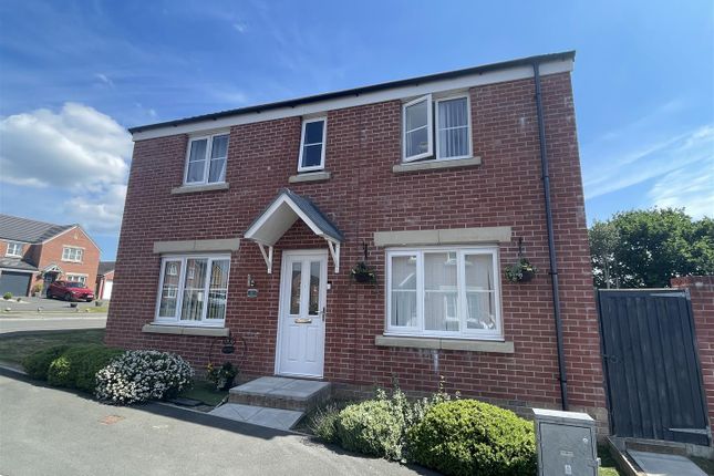 4 bed detached house