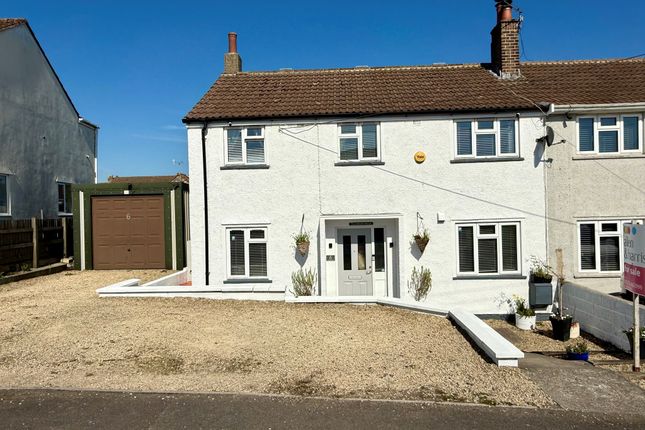 3 bed end terrace house