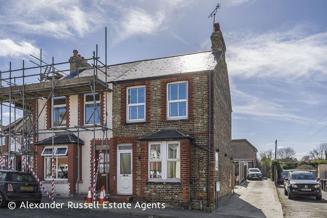 Nash Court Gardens, Margate, CT9 2 bed semi
