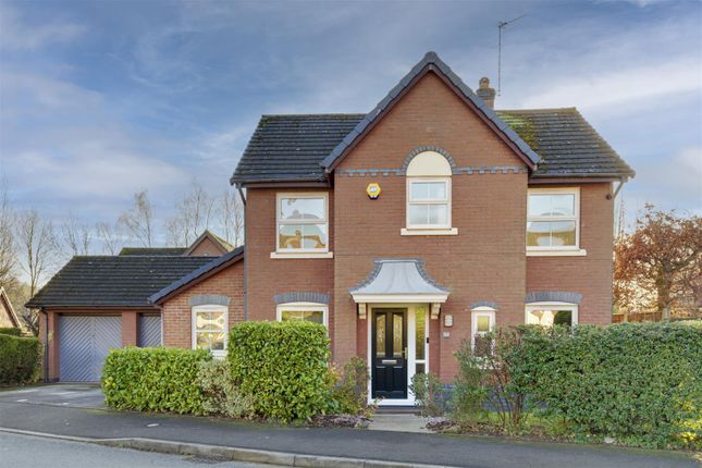 4 bed detached house