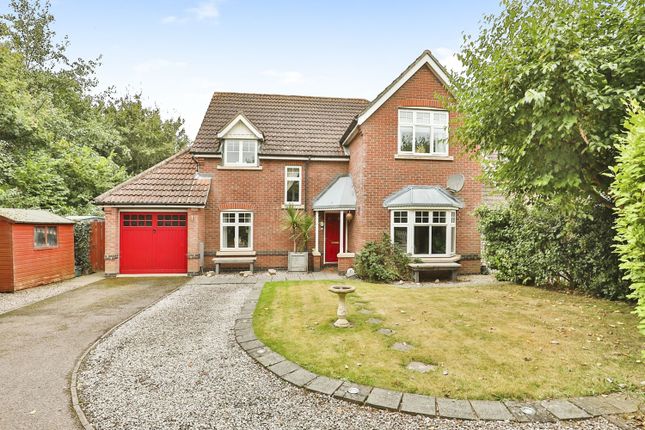 4 bed detached house