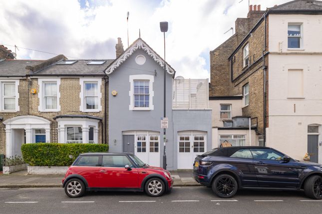 1 bed end terrace house