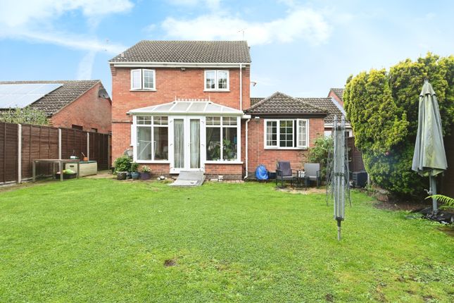 3 bed detached house