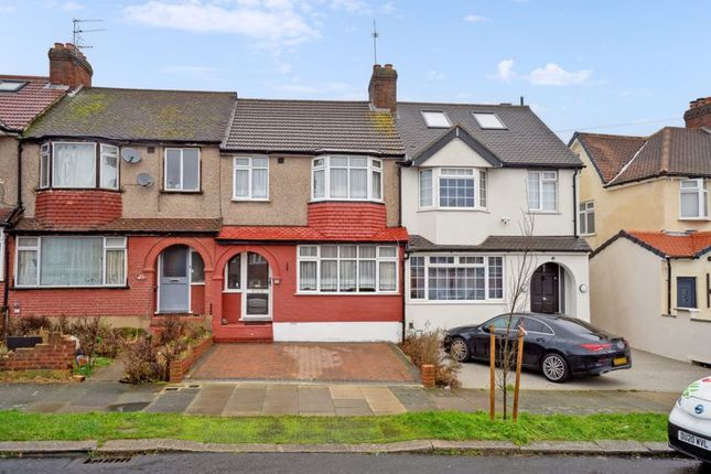 Castle Road, Northolt 3 bed terraced house for sale