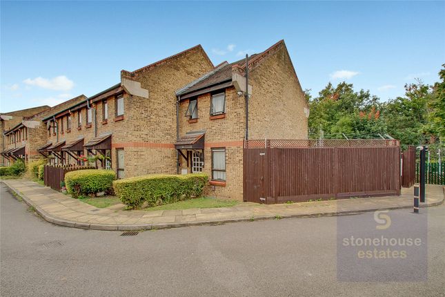 Wedmore Gardens, Islington, London, N19 2 bed end of terrace house for sale