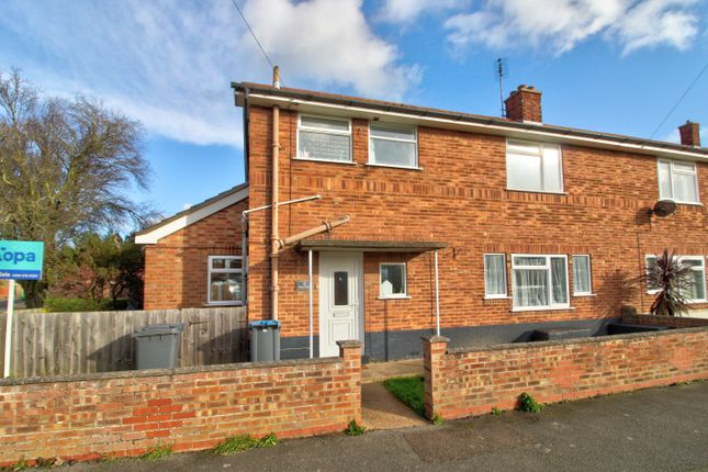 3 bed semi-detached house