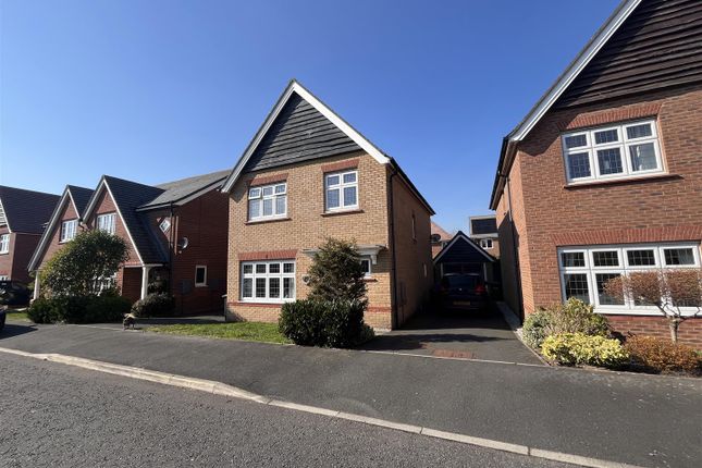 3 bed detached house