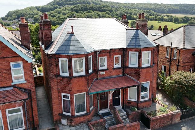 Harcourt Avenue, Scarborough 3 bed semi