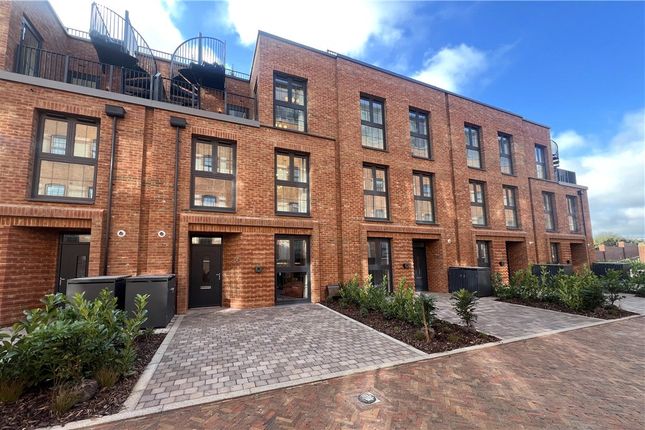 Horlicks Quarter, Stoke Gardens, Slough 3 bed terraced house for sale