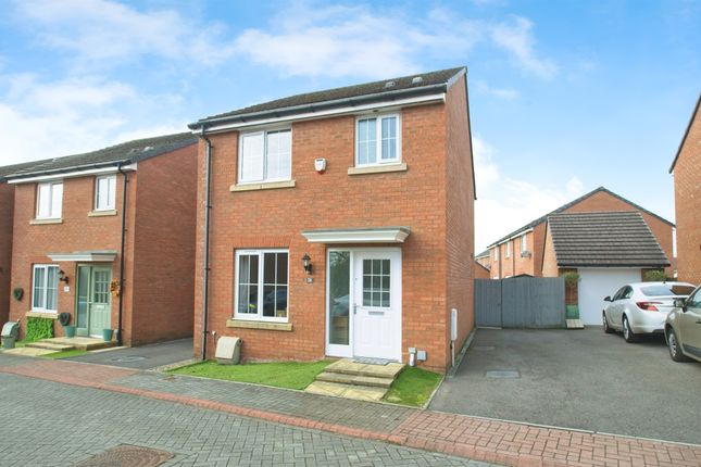3 bed detached house