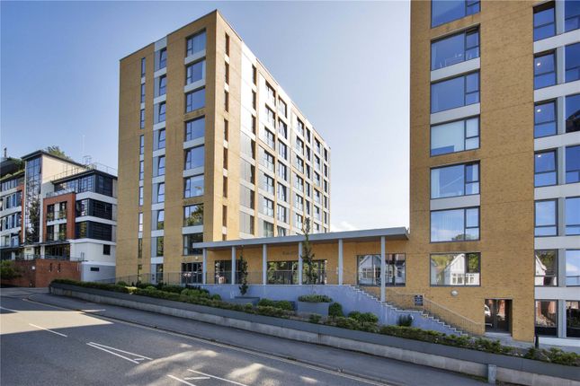 London Road, Sevenoaks, Kent, TN13 2 bed apartment for sale