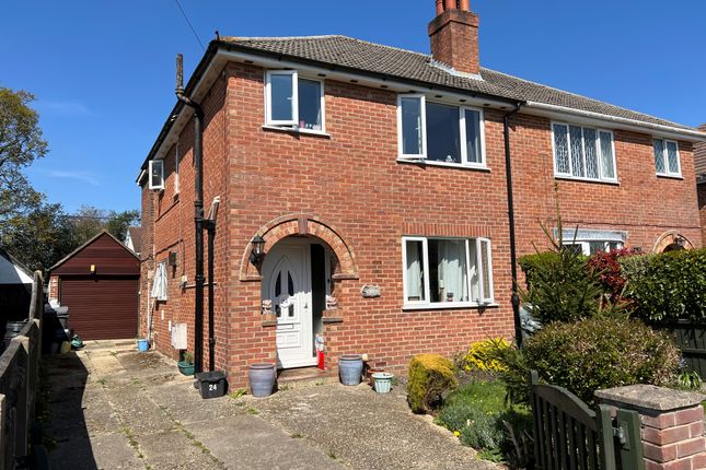 5 bed semi-detached house